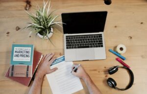 Read more about the article 11 Conversion Copywriting Formulas With Examples